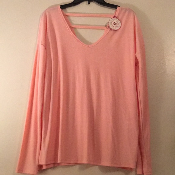 SO Tops - NWT 🌼 LONG SLEEVE BAR BACK TUNIC TEE TOP Size L